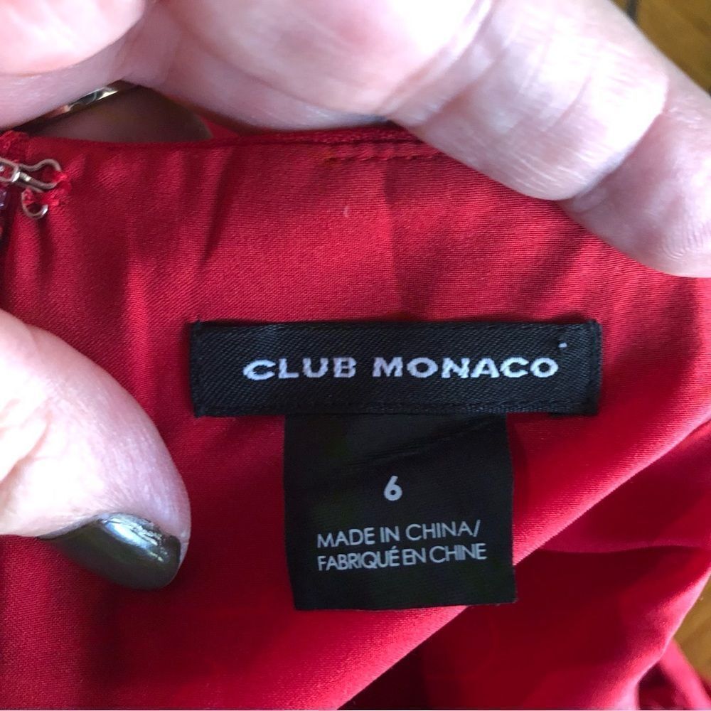 Club Monaco Pop of Red Cold Shoulder Crepe Mini Dress Size 6 - Picture 11 of 14